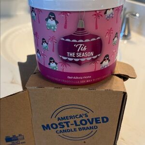 Bath & Body Works 'Tis The Season Candle - Pink and White